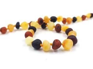 20240115_105005 Unpolished amber necklace