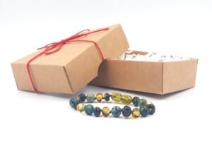 20260104_154232 Green amber bracelet for kids