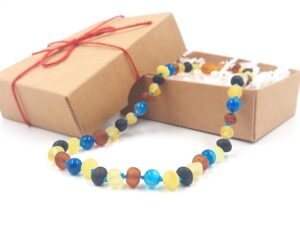 20260104_162647 Unpolished amber necklace with blue agate