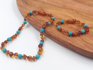 Amber necklace and bracelet for kids
