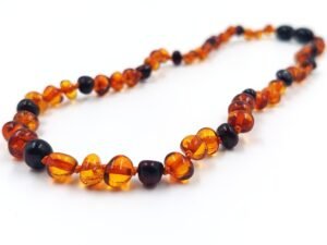 Baltijos gintaro karoliai vaikams