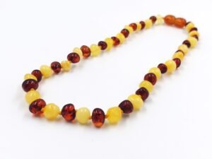 Baltijos gintaro karoliai vaikams