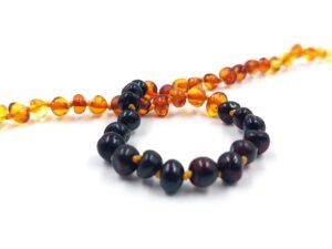 Gintariniai karoliai vaikams "Vaivorykštė"